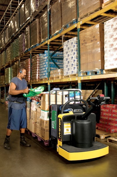 Lift trucks are now operated with renewable energies for a more sustainable practice.