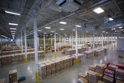 A fully sustainable warehouse is about designing warehouses that are part of a resilient, energy-efficient, safe and optimized enterprise ecosystem.