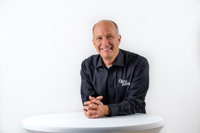 Quuppa Tom Ruth Headshot