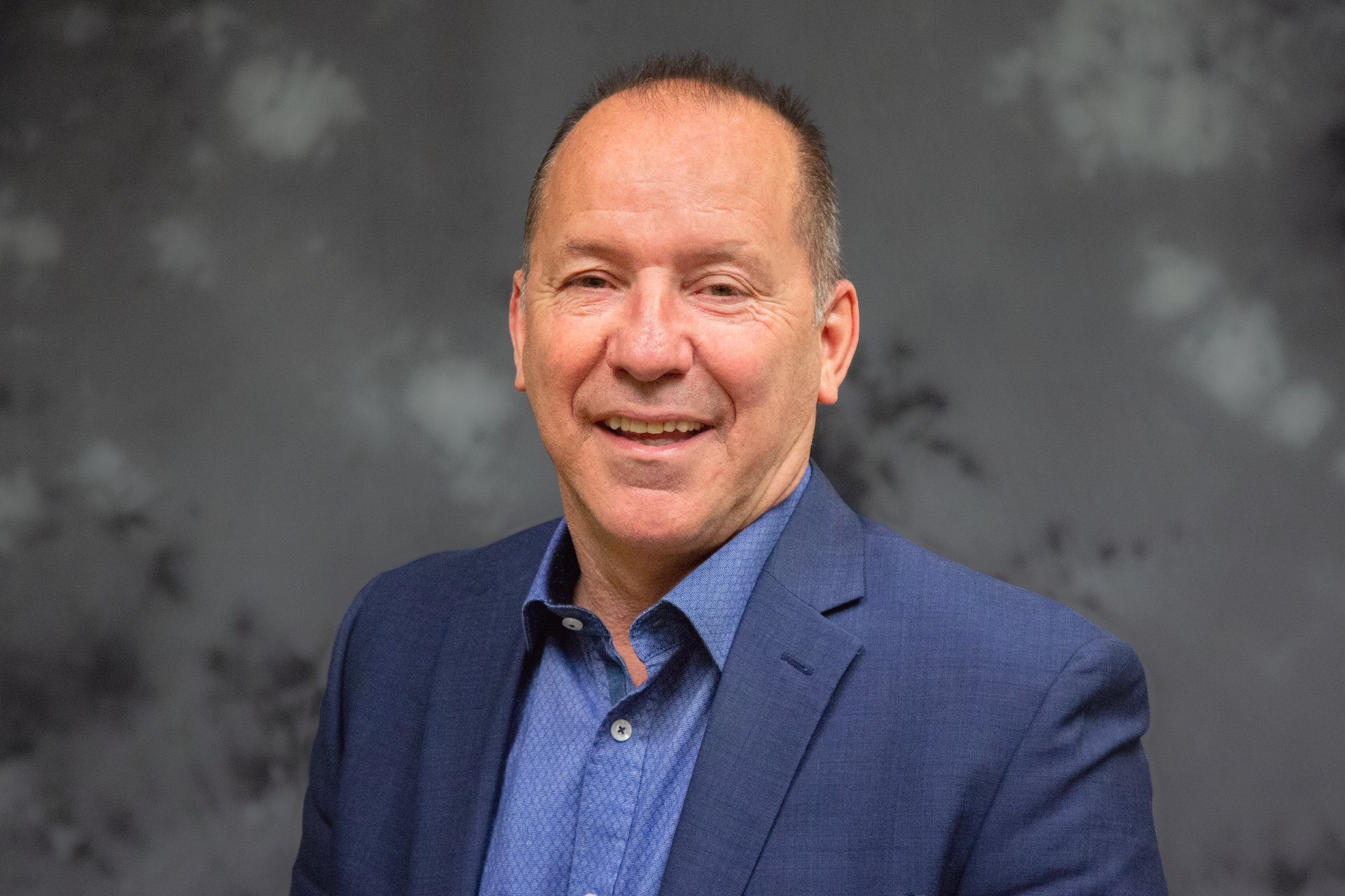 Yale Jim Hess Headshot