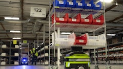 Zebra Symmetry Fulfillment Photography Application Order Fulfillment Induction Amr Cart Pickup Hero Shot 1