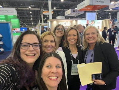 Editor-in-Chief Marina Mayer (bottom) with Jennifer Karpus-Romain, executive director of TMSA; Eileen Dabrowski, founder and CEO of Apex Tide Consulting; Michelle Leblanc, CEO of Drop & Hook; Holly Laboda, chief growth officer for Formula L; and Susan Joyce, sales executive at Food Logistics & Supply & Demand Chain Executive.