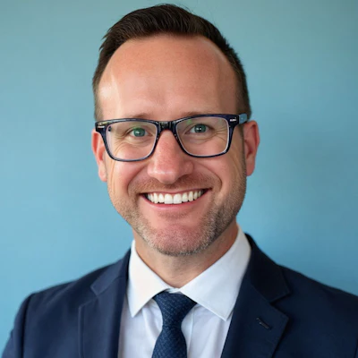Derrick Miller Headshot