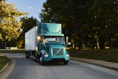 Uber Freight Volvo Vnr 1