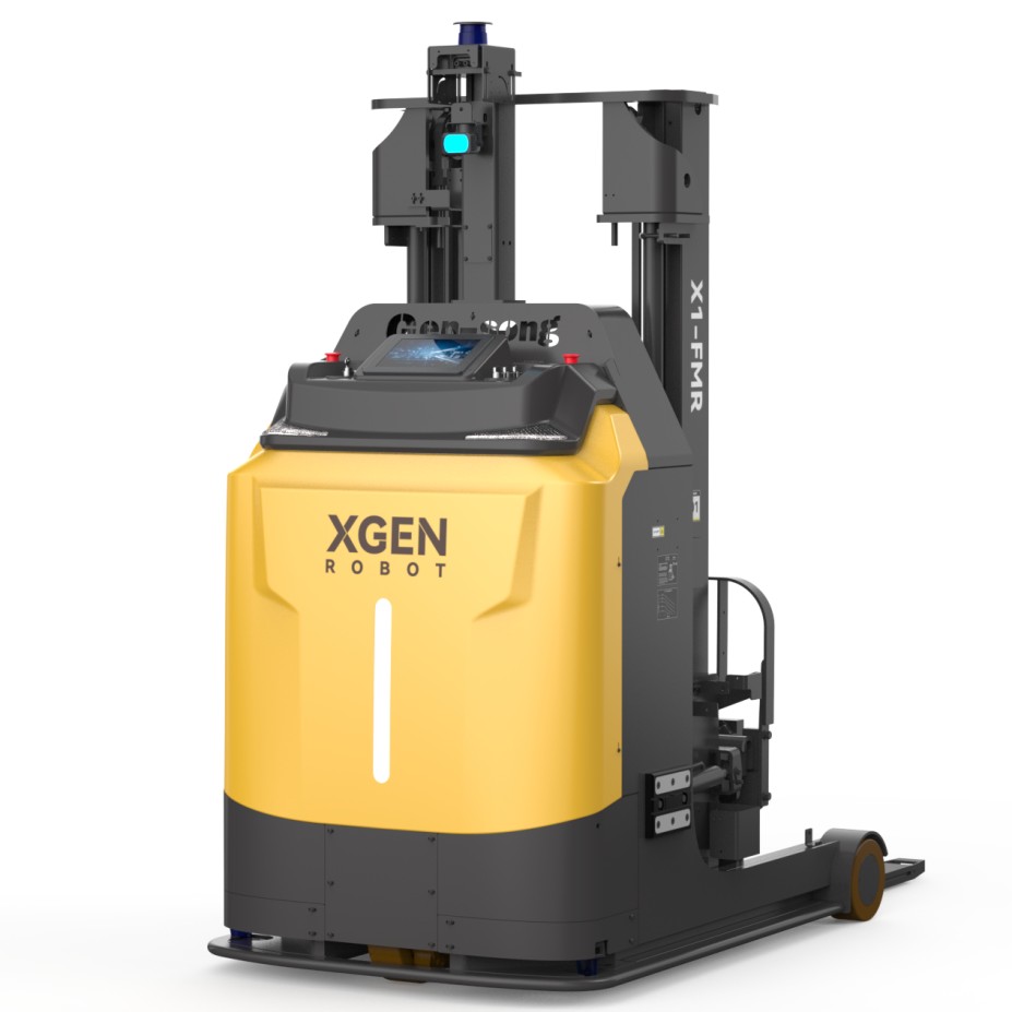 XGEN Robot Reveals Small Reach Truck for Space-Constrained Environments
